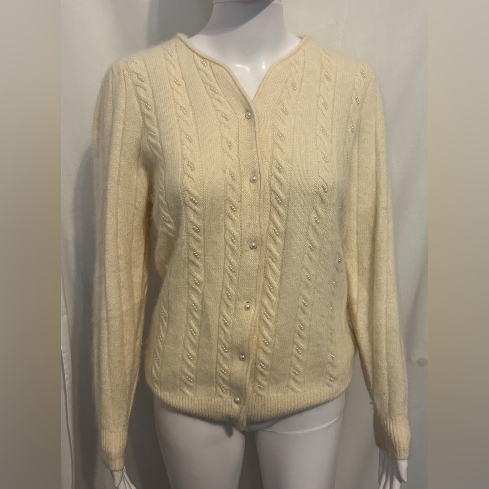 Rare Vintage Club Classic 8 Cream Faux Pearl Angora Cardigan Sweater Academia